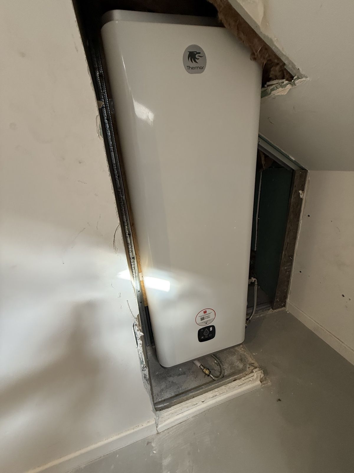 Chauffe-eau électrique installé